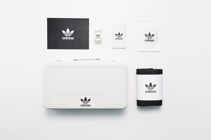 아디다스 오리지널스 클락켄플립 뮤직페스티벌 생존 킷 공개 Adidas originals survival kit clockenflap 2017