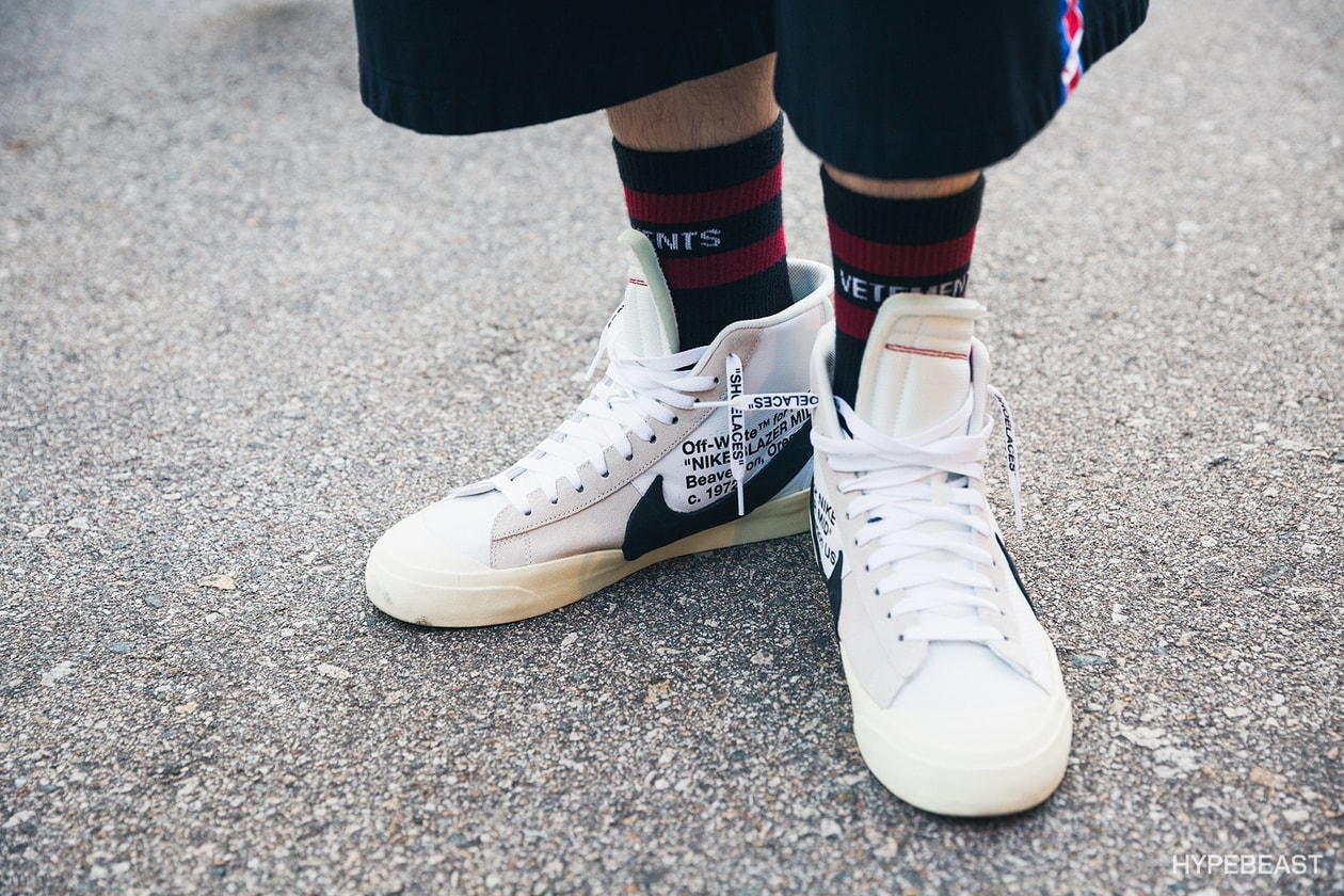 베트멍 홍콩 팝업 현장 & 제품 사진 2017 vetements hong kong pop up streetsnaps reebok