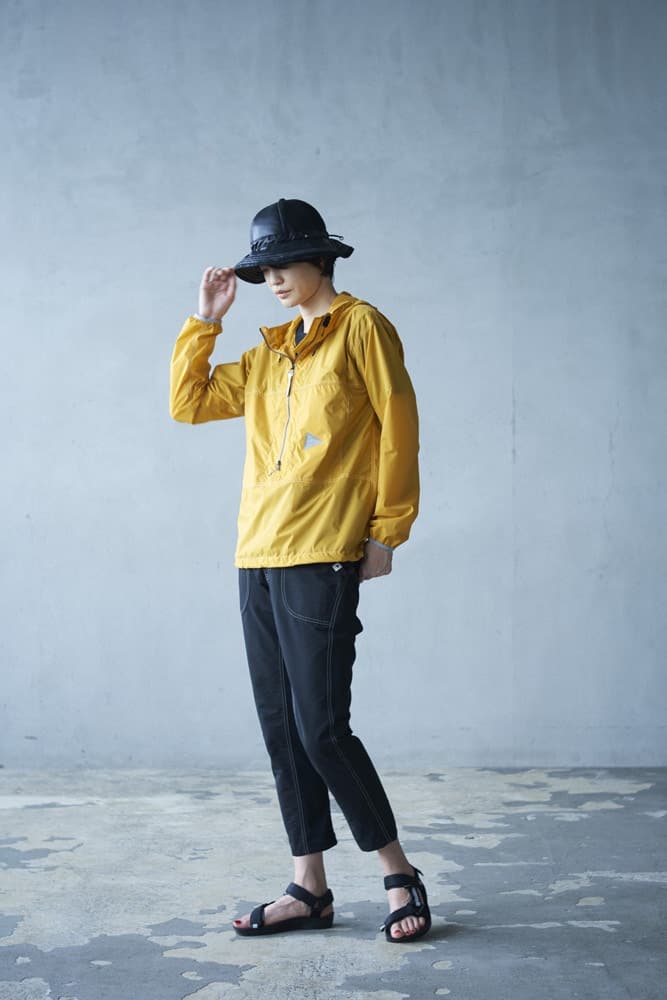 일본 아웃도어 브랜드 앤드 원더 2018 봄 여름 룩북 미스터포터 트리옵 japanese outdoor brand and wander spring summer collection lookbook mr porter triop