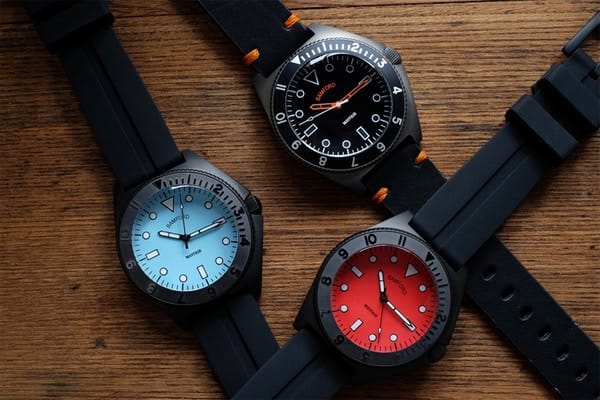 뱀포드 최초의 자체 제작 시계 컬렉션 '메이페어'