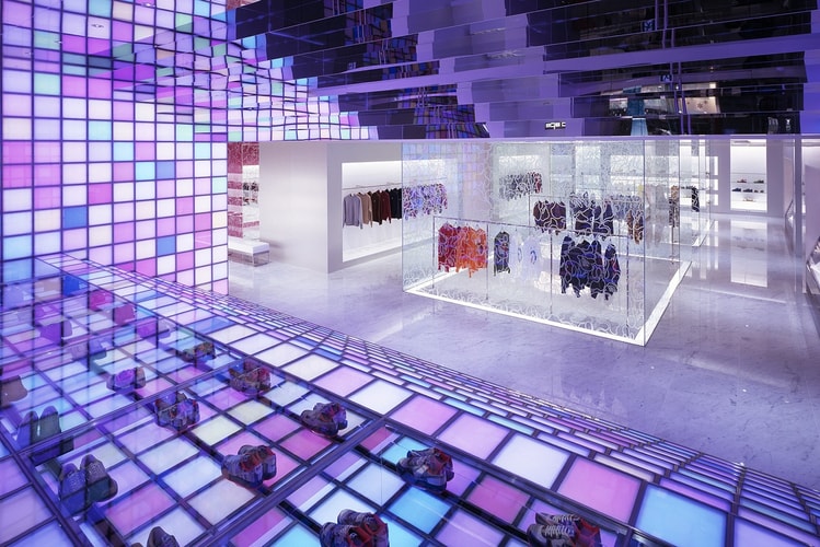 베이프 파리 플래그십 매장 주소 공개