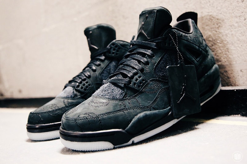 카우스 x 에어 조던 4 '블랙' 상세 제품 & 패키지 사진 2017 kaws air jordan black