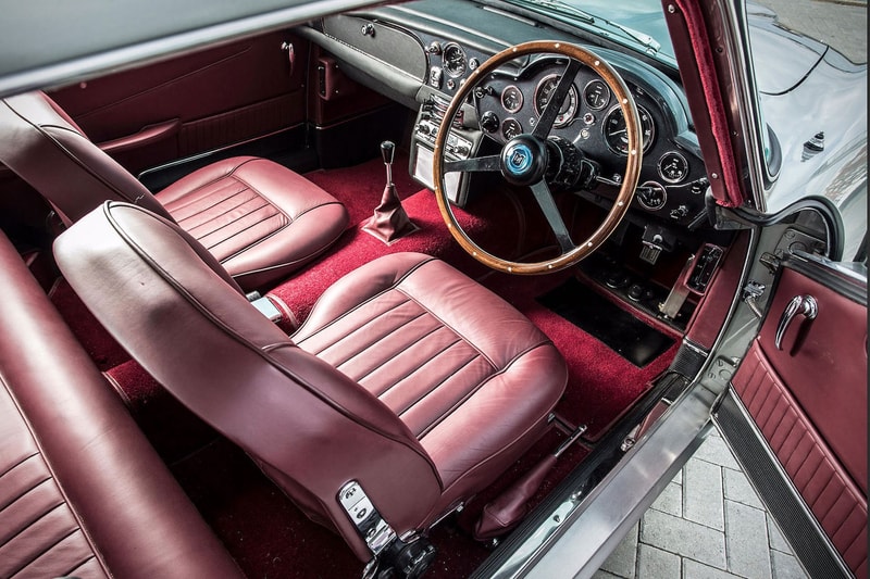 폴 매카트니의 1964 애스턴 마틴 DB5 경매 paul mccartney aston martin auction 2017