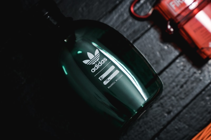 퍼렐 윌리엄스 아디다스 오리지널스 휴 노마드 스테이트먼트 하이킹 패키지 pharrell williams adidas statement hiking hu nmd friends family package