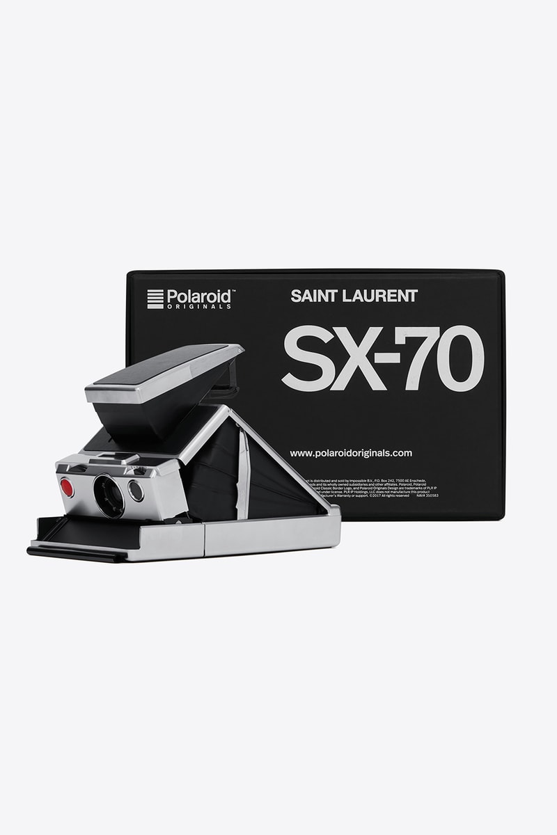 생 로랑 꼴레뜨 협업 컬렉션 폴라로이드 SX-70 카메라 헬멧 뱅앤올룹슨 바카라 베스파 피에르 마르코니 트레비스 스캇 레코드 데이비드 심스 2017 saint laurent colette Polaroid Baccarat Vespa Bang & Olufsen Pierre Marcolini Arkaic Concept Christofle Travis Scott David Sims
