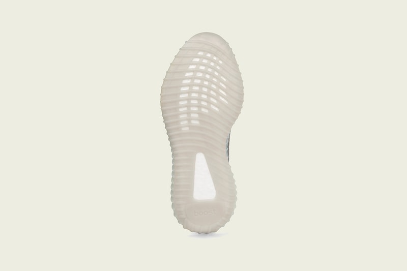 이지 부스트 350 V2 블루 틴트 발매일 상세 사진 아디다스 칸예 웨스트 2017 yeezy boost blue tint release date closer look adidas kanye west