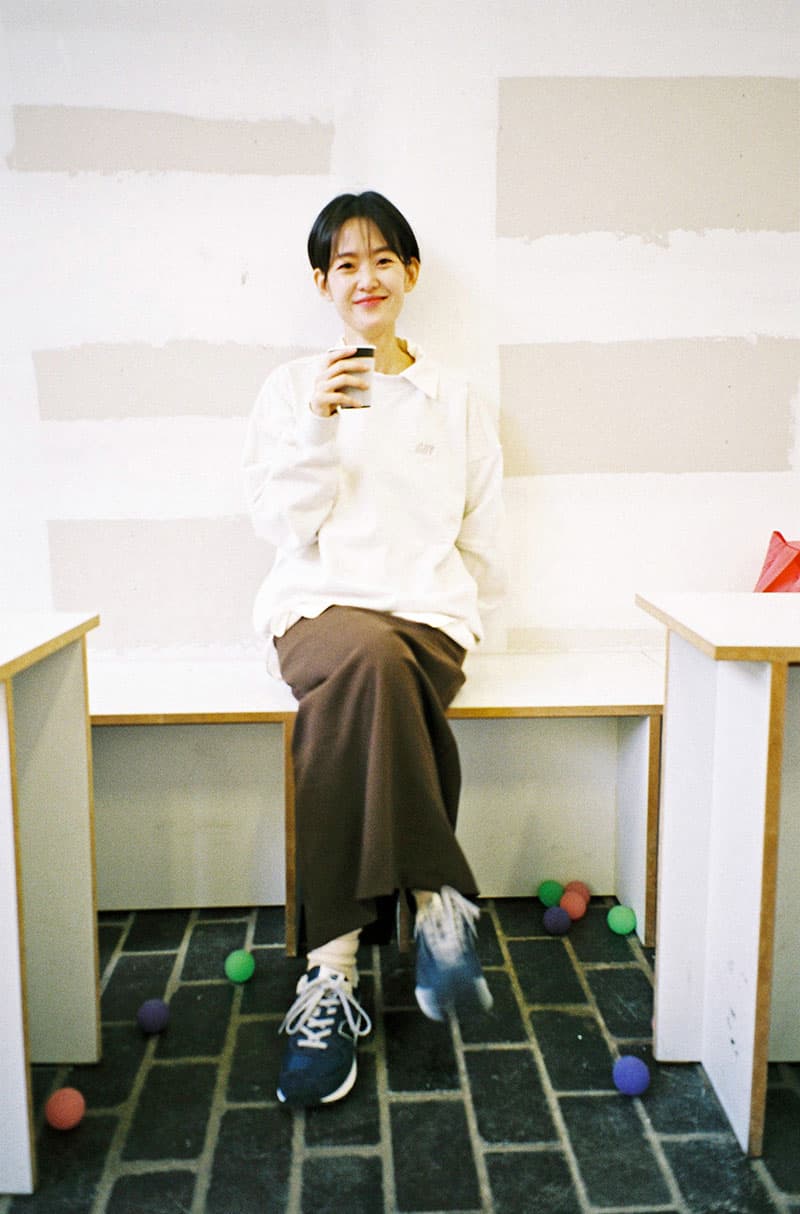 뉴발란스 봉태규, 하시시박 574 V2 화보 2018 new-balance-574-v2