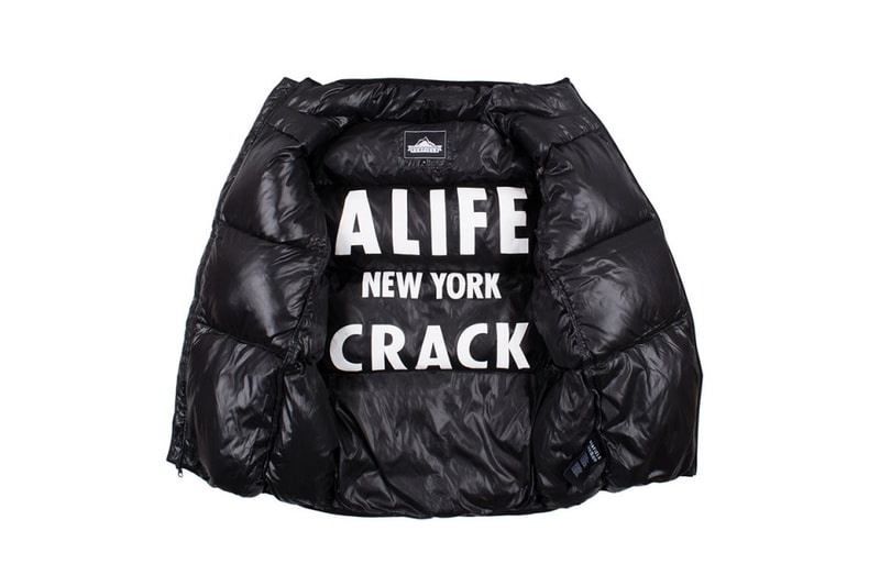 에이라이프 베어브릭 펜필드 패딩 후드 홀리데이 2017 alife bearbrick penfield down jacket hoodie