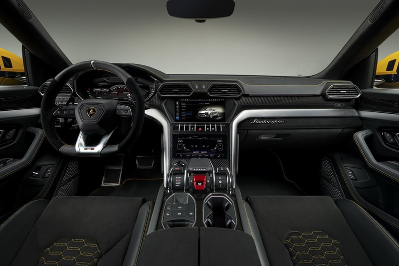 람보르기니의 첫 SUV 우르스 공개 2017 Lamborghini first Urus revealed look