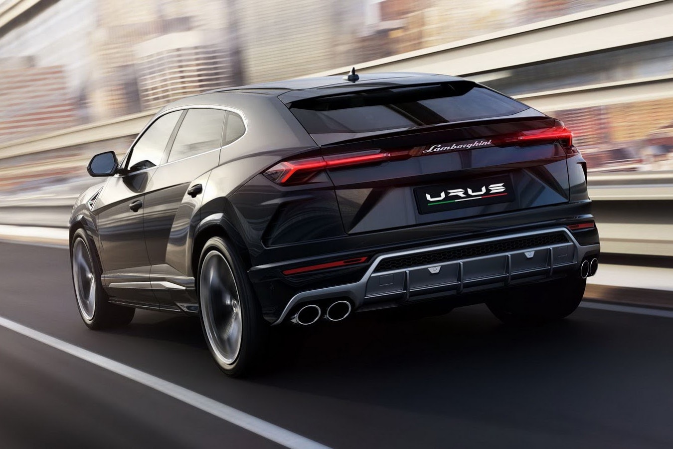람보르기니의 첫 SUV 우르스 공개 2017 Lamborghini first Urus revealed look