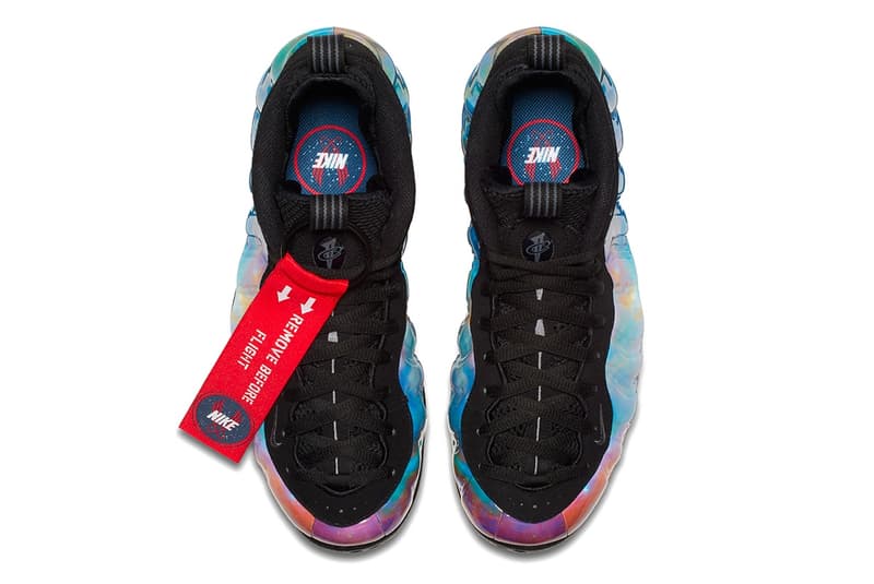 나이키 에어 폼포짓 원 얼터네이트 갤럭시 2017 nike air foamposite one alternate galaxy official images