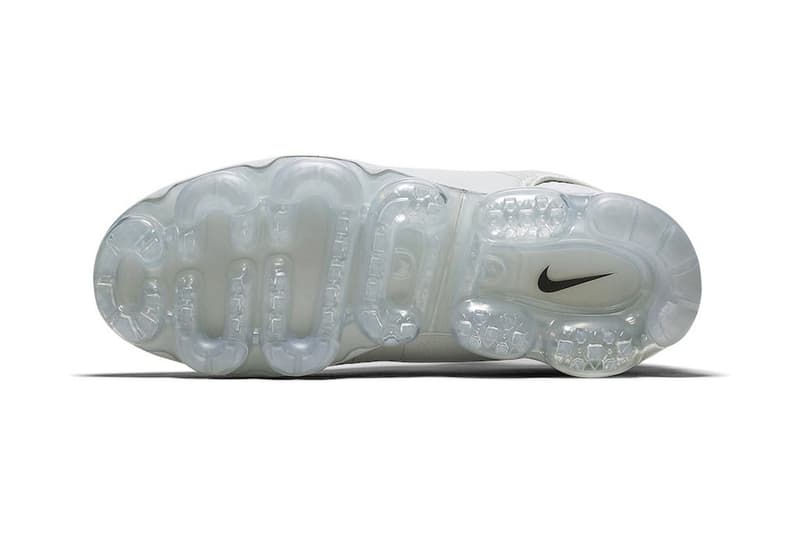 나이키 에어 베이퍼맥스 처카 슬립 발매 정보 2017 nike air vapormax chukka slip