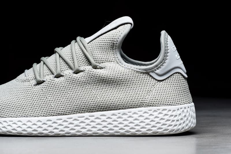 아디다스 오리지널스 퍼렐 테니스 휴 겨울 에디션 adidas originals pharrell tennis hu winter edition light grey charcoal 2017