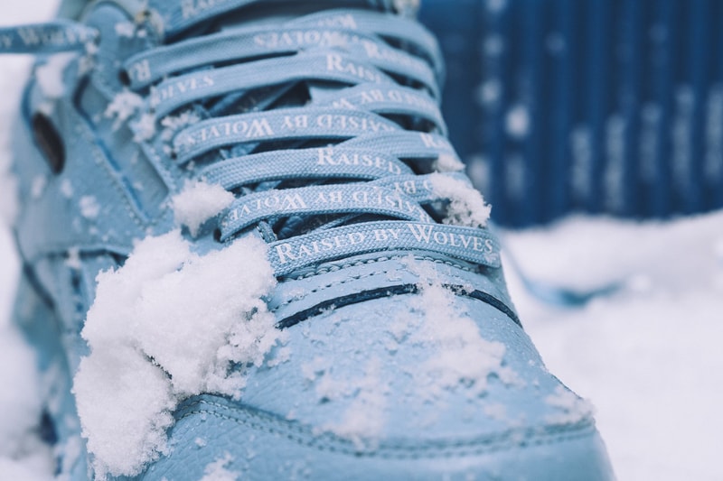 레이즈드 바이 울브스 리복 고어텍스 클래식 레더 발매 소식 사진 공개 2017 Raised by Wolves Reebok Classic Leather Gore-Tex release date information