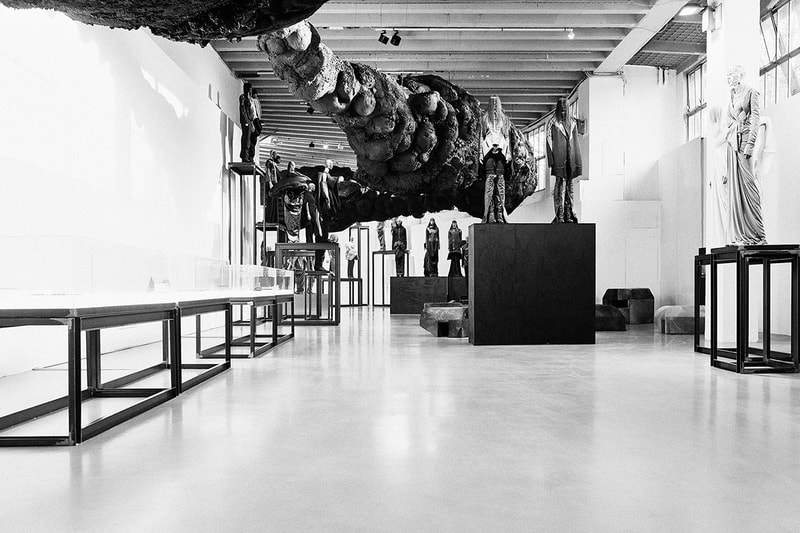 릭 오웬스 첫 번째 회고전 2017 rick owens first retrospective exhibition
