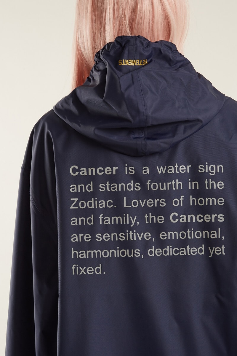 베트멍, '12개의 별자리' 우비 컬렉션 출시 2017 vetements horoscope raincoats