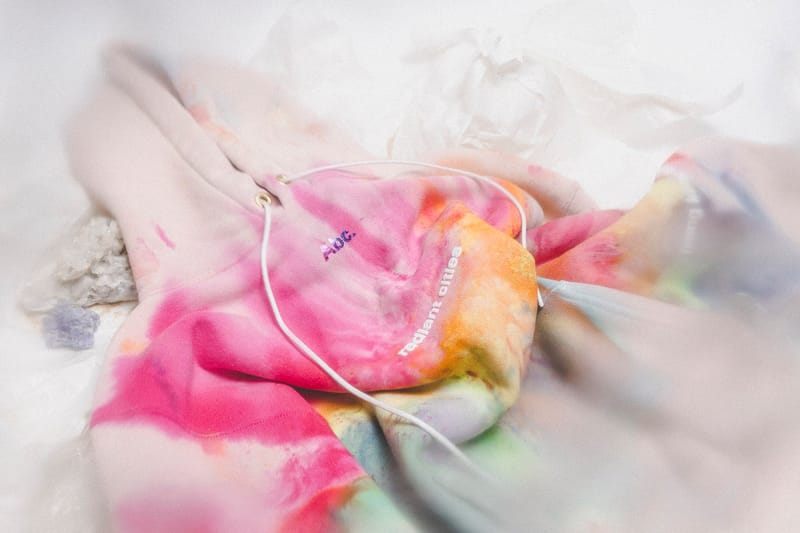 어드바이저리 보드 크리스털 HBX 단독 컬렉션