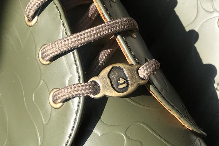 베이프 x 닥터 마틴 협업 부츠 유출