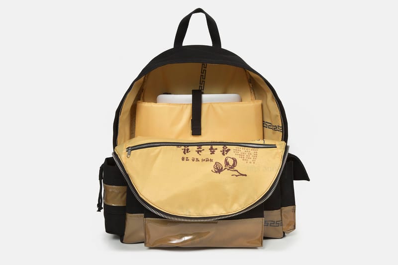 라프 시몬스 x 이스트팩 2018 SS '뉴 오더' 가방 컬렉션