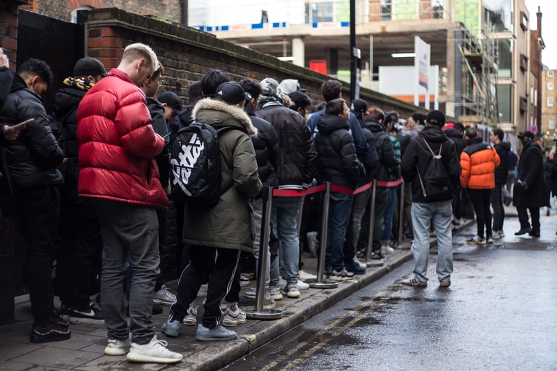 슈프림 뉴욕 런던 2018 봄 여름 스트릿 스냅 발매 현장 supreme new york london spring summer first drop