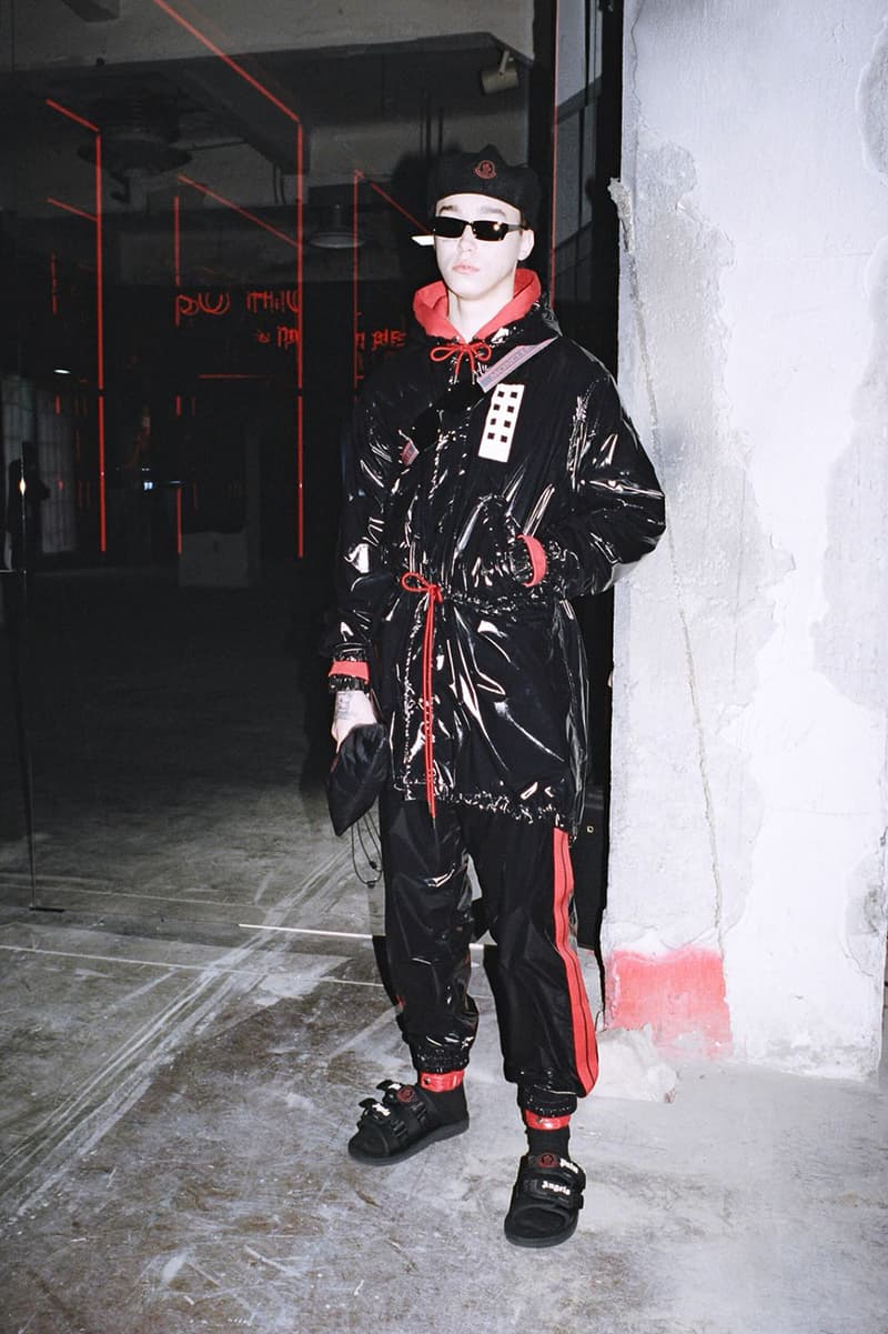 몽클레르 '지니어스'의 팜 엔젤스 x 수이코크 샌들 2018 moncler palm angels suicoke