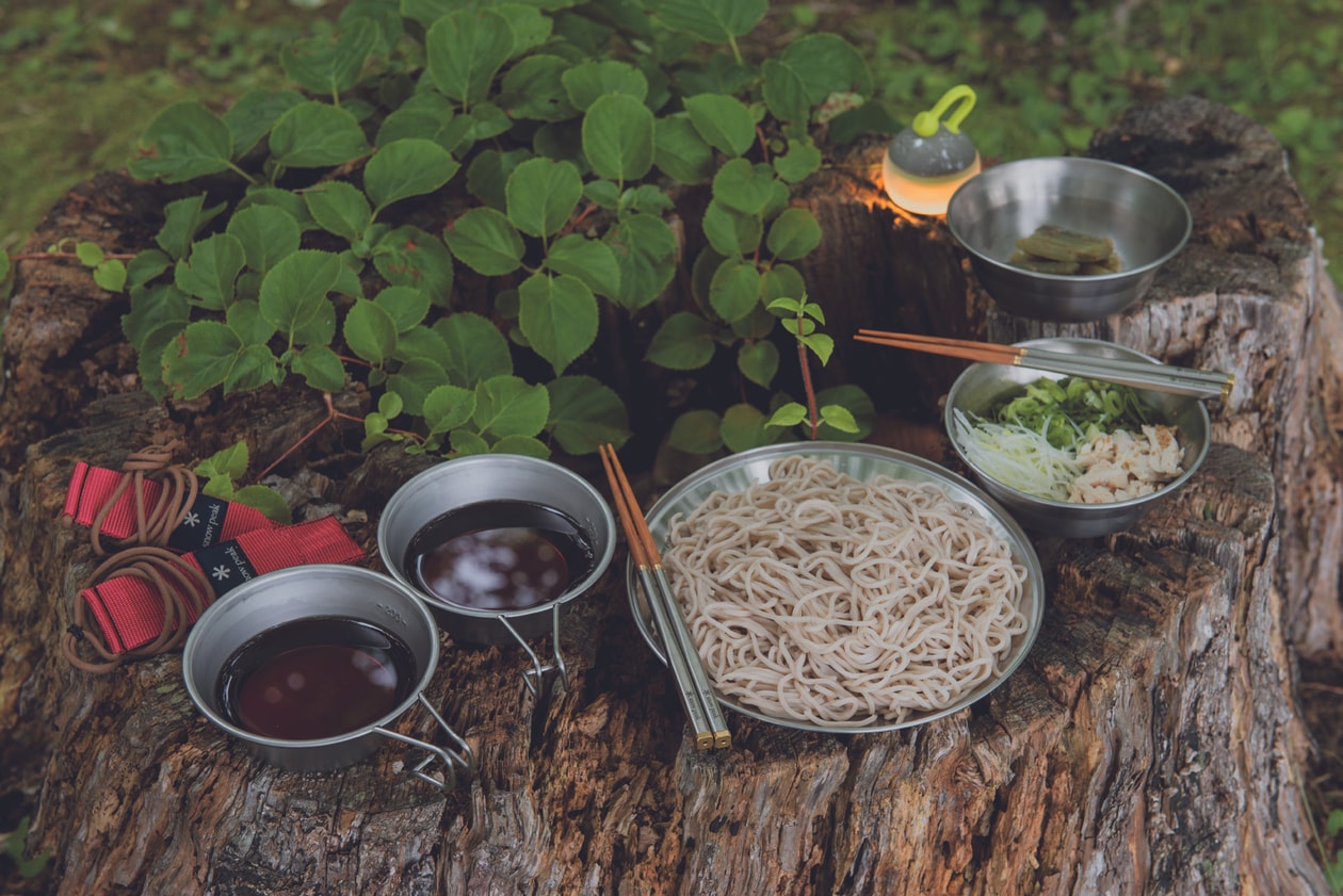 스노우 피크 2018 봄 여름 의류 & 캠핑 용품 룩북 snow peak spring summer apparel camping gear