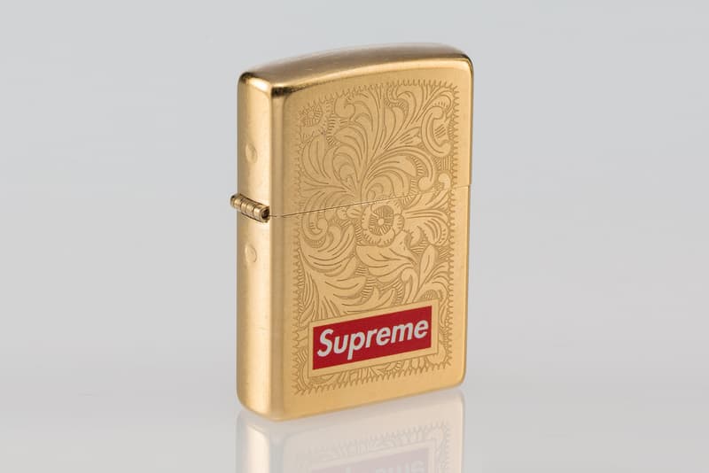 슈프림 KAWS 빈티지 supreme madchild 카우스 vintage 2018 heritage auctions