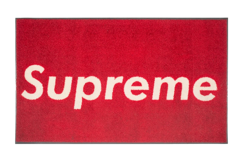 슈프림 KAWS 빈티지 supreme madchild 카우스 vintage 2018 heritage auctions