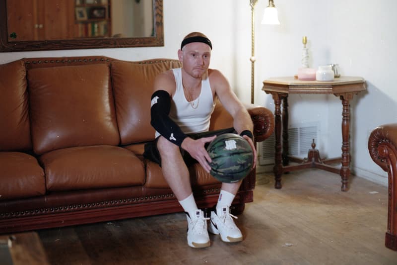 언디피티드 x 나이키 코비 1 '프로트로' 화이트 검 undefeated nike kobe 1 protro white gum 2018