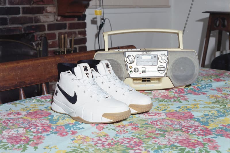 언디피티드 x 나이키 코비 1 '프로트로' 화이트 검 undefeated nike kobe 1 protro white gum 2018