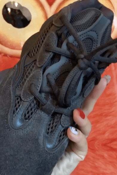 이지 러너 '흙쥐' 영상 yeezy runner mud rats video leak 2018