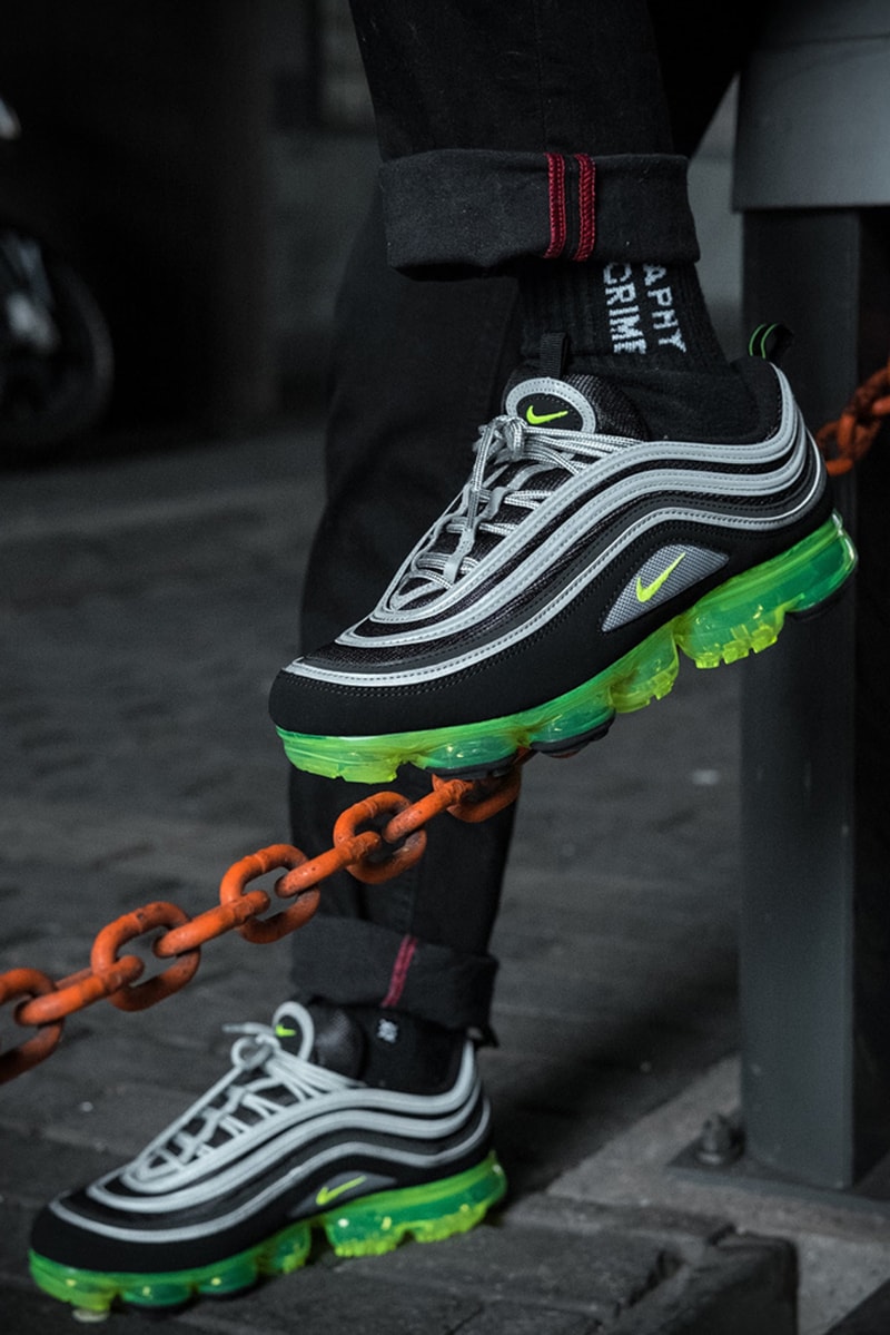 나이키 에어 베이퍼맥스 97 OG 이색 화보 & 국내 발매 정보 2018 nike air vapormax lookbook