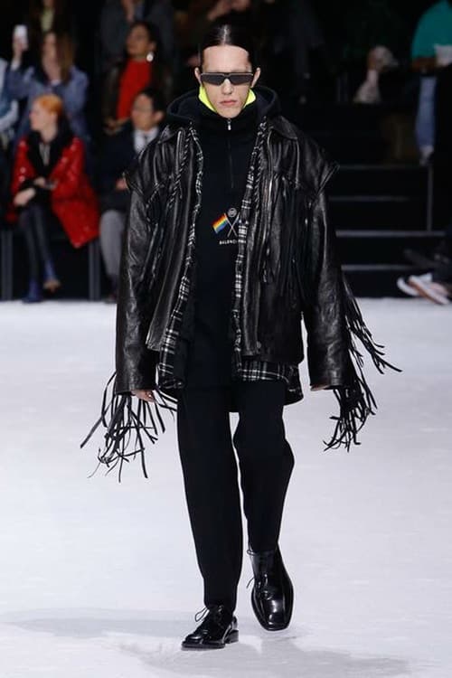 발렌시아가 2018 가을, 겨울 컬렉션  새로운 어글리 스니커 balenciaga fall 2018 runway