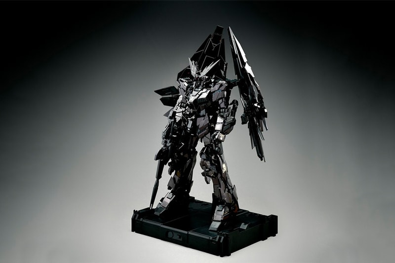 건담 x 마스터마인드 재팬 협업 프라모델 발매 정보 2018 gundam mastermind japan collaboration strict g release