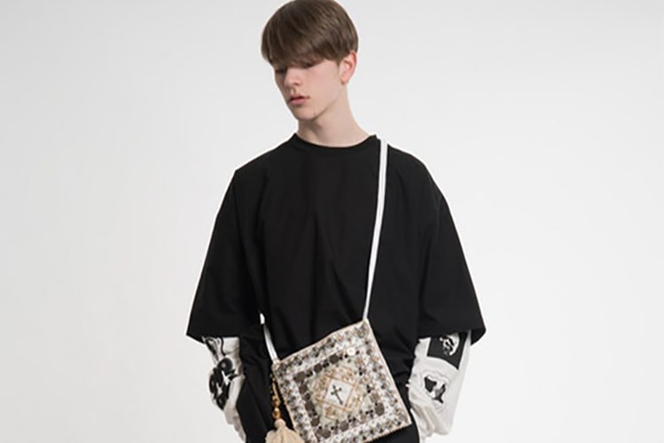 음산한 분위기의 서혜인 2018 SS 컬렉션 룩북