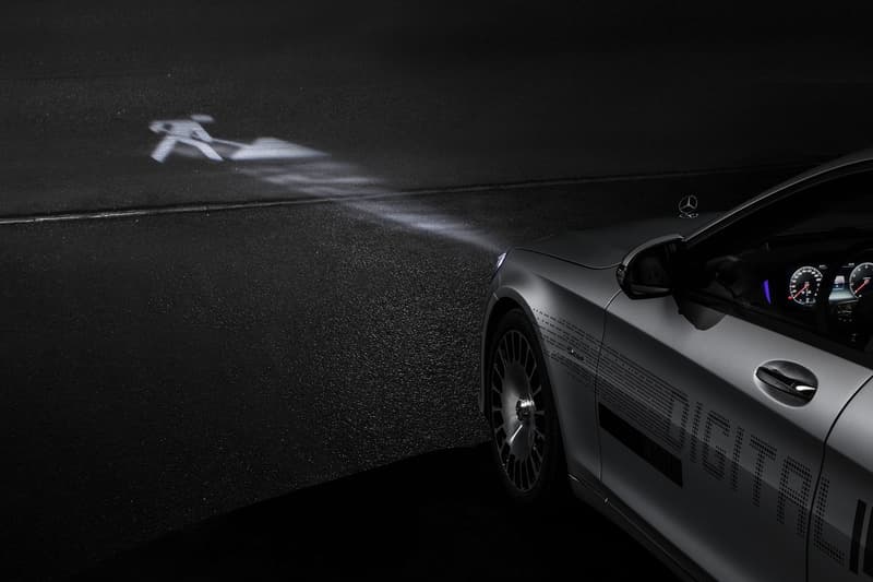 메르세데스-마이바흐 빔 프로젝트형 안전 헤드라이트 mercedes maybach digital light intelligent headlights 2018