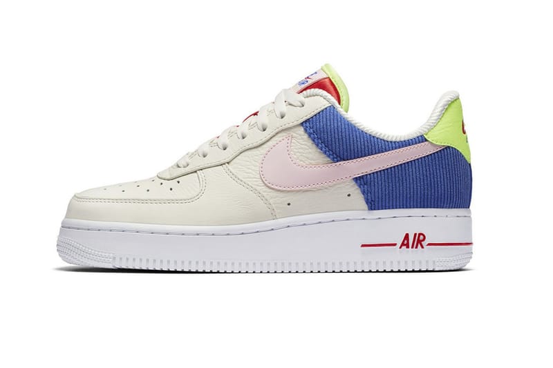 앙증맞은 색감의 신상 운동화 11종