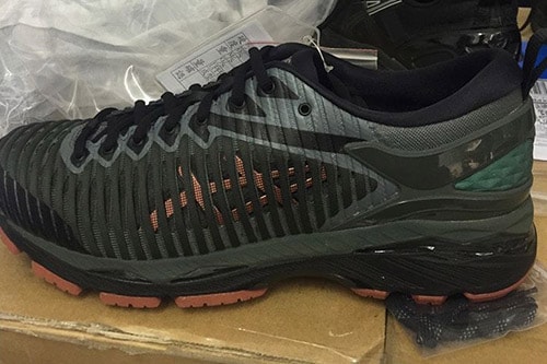 키코 코스타디노브 x 아식스 2차 협업 '젤-뎁바 1' 모델