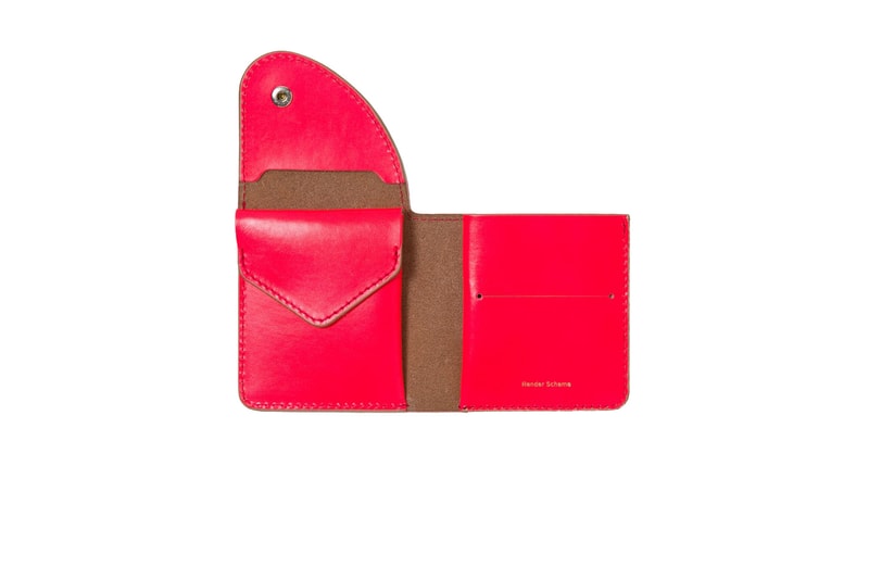 헨더 스킴 x <슈큐> 매거진 '옐로 & 레드 카드' 시리즈 2018 hender scheme shukyu magazine red yellow card accessories exhibition