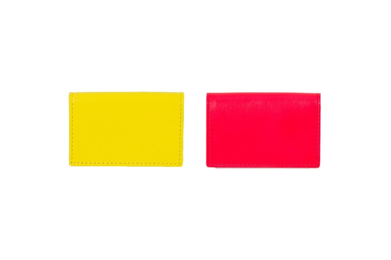 헨더 스킴 x <슈큐> 매거진 '옐로 & 레드 카드' 시리즈 2018 hender scheme shukyu magazine red yellow card accessories exhibition