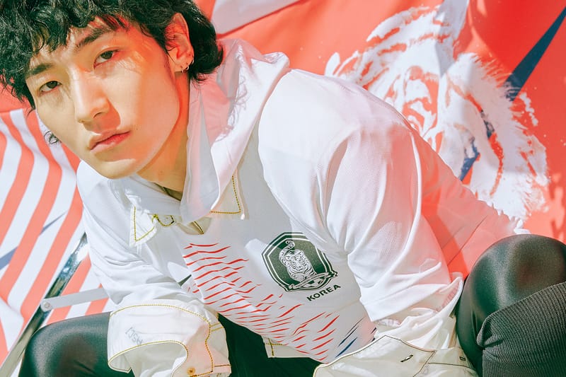 DDP에서 이빨을 드러낸 나이키 '대한민국 축구대표팀 컬렉션'