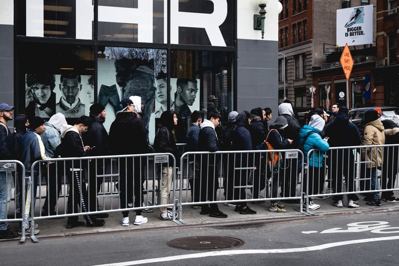 슈프림 노스페이스 협업 봄 여름 스트리트 스타일 뉴욕 런던 supreme the north face spring summer 2018 street style