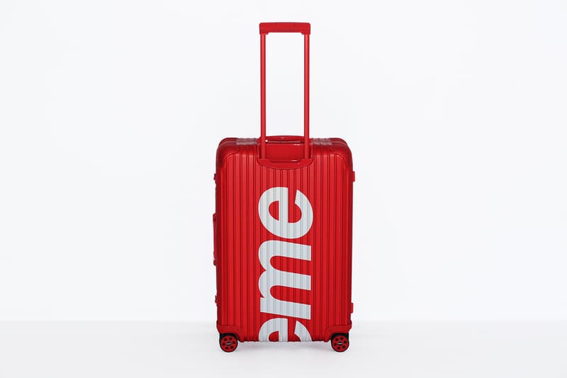 슈프림 x 리모와 캐리어 봄 토파즈 멀티휠 공식 사진 2018 supreme rimowa spring luggage official photos topas multiwheel