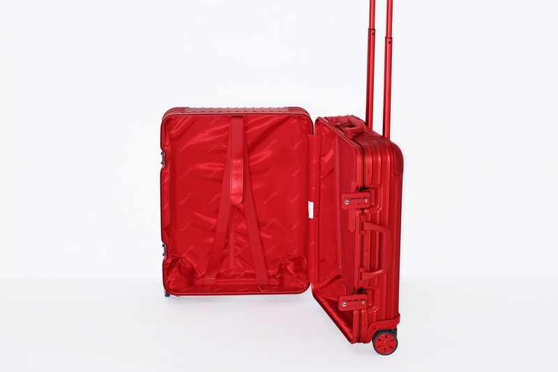 슈프림 x 리모와 캐리어 봄 토파즈 멀티휠 공식 사진 2018 supreme rimowa spring luggage official photos topas multiwheel