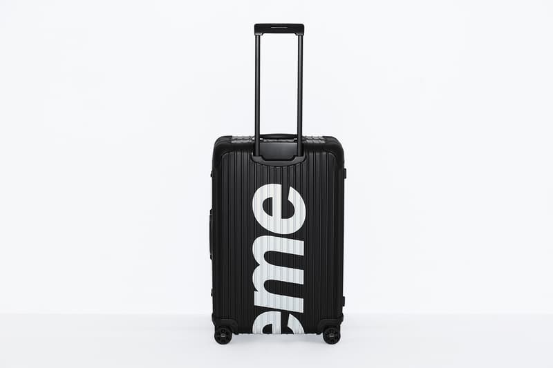 슈프림 x 리모와 캐리어 봄 토파즈 멀티휠 공식 사진 2018 supreme rimowa spring luggage official photos topas multiwheel