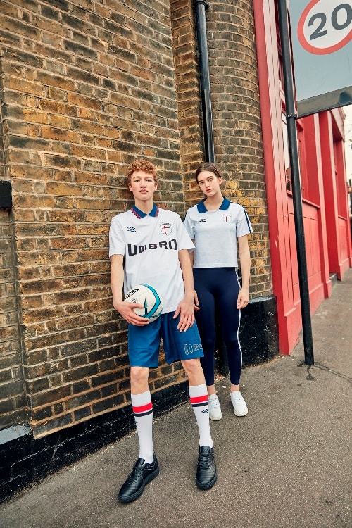 엄브로 프리 스타일 풋볼 컬렉션 캡슐 웨얼 이즈 유어 피치 룩북 umbro free style football collection capsule where is your pitch lookbook