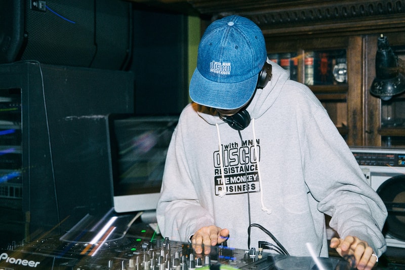 withMNW x 몽키 비즈니스 monkey business disco resistance