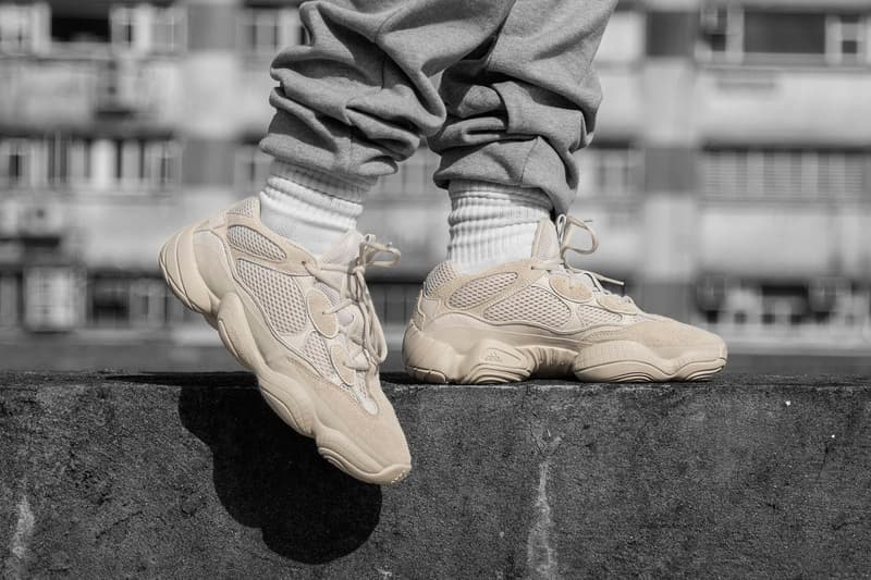 이지 사막쥐 500 블러시 아디다스 오리지널스 10꼬르소꼬모 분더샵 꼼데가르송 2018 yeezy desert rat blush release