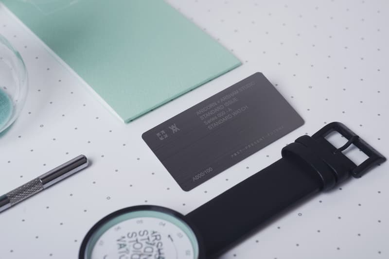 다니엘 아샴 x 애니콘 협업 시계 한정판 daniel arsham anicorn limited edition watch collaboration