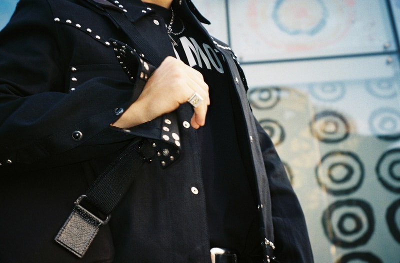 Streetsnaps: 그레이 - 셰인 올리버 x 롱샴 10 꼬르소 꼬모 팝업 2018 gray shayne oliver longchamp corso como seoul